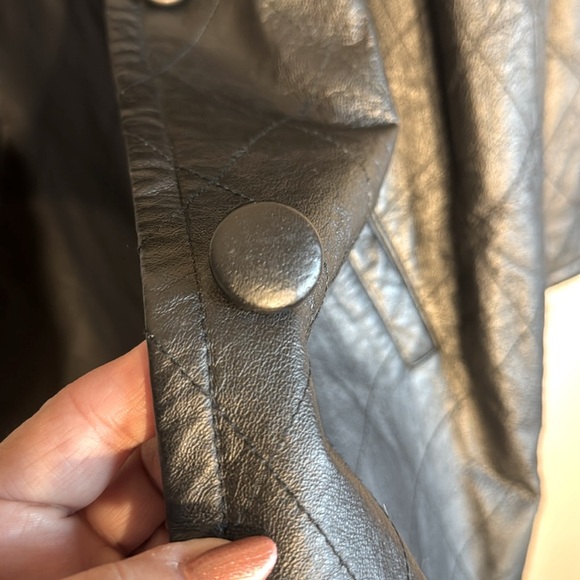 Tribeca Studio Versatile Black Leather Jacket with Diamond Stitching Size L - Picture 14 of 14